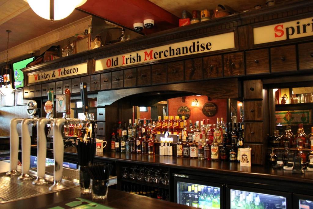 The Irish Village エメラルド エクステリア 写真