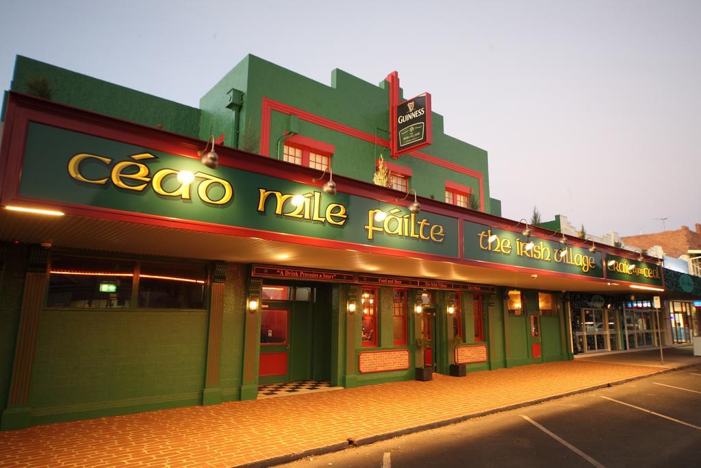 The Irish Village エメラルド エクステリア 写真